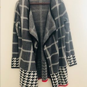 VENUS Cardigan